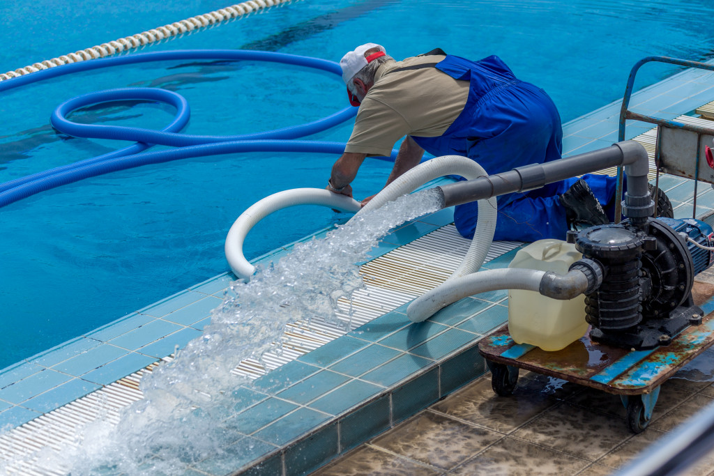 pool cleaning concept