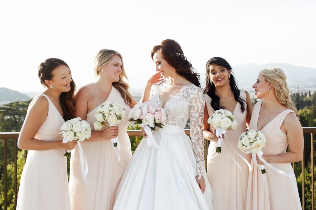 beautiful bride and its bridesmaids